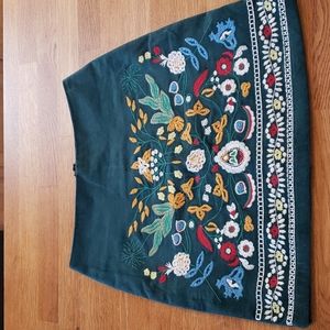 Simplee Scandanavian Folk Style Embroidered A Line Skirt